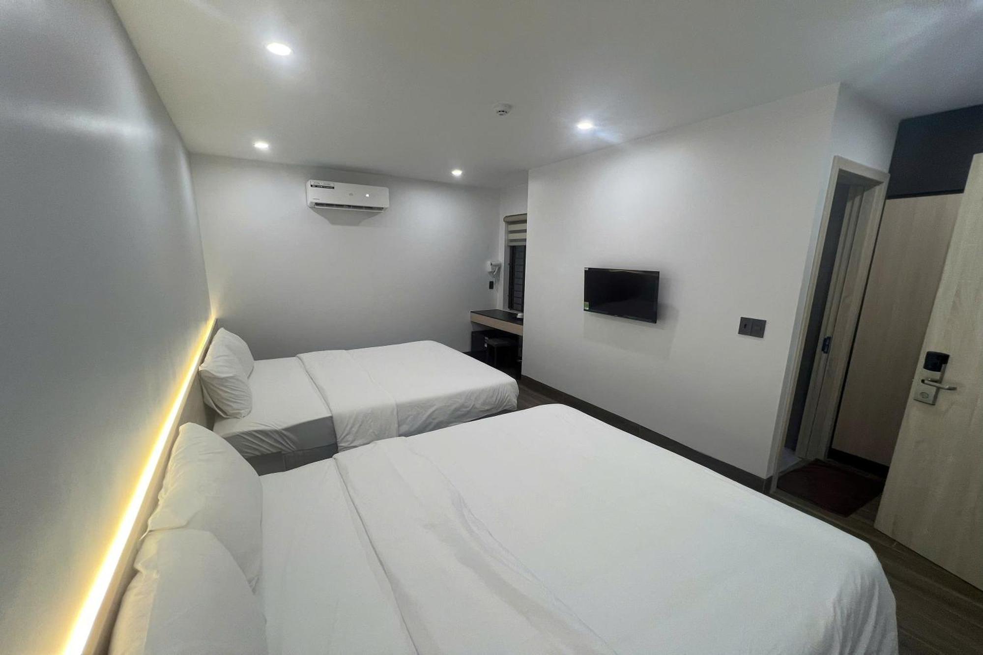 Thao Trang Hotel Донг Хой Екстериор снимка