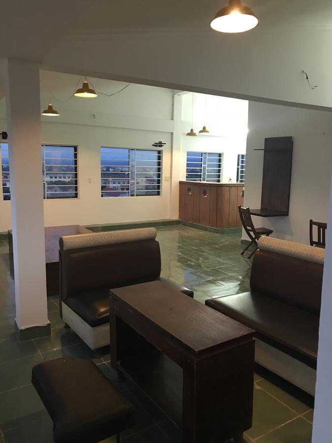 Thao Trang Hotel Донг Хой Екстериор снимка