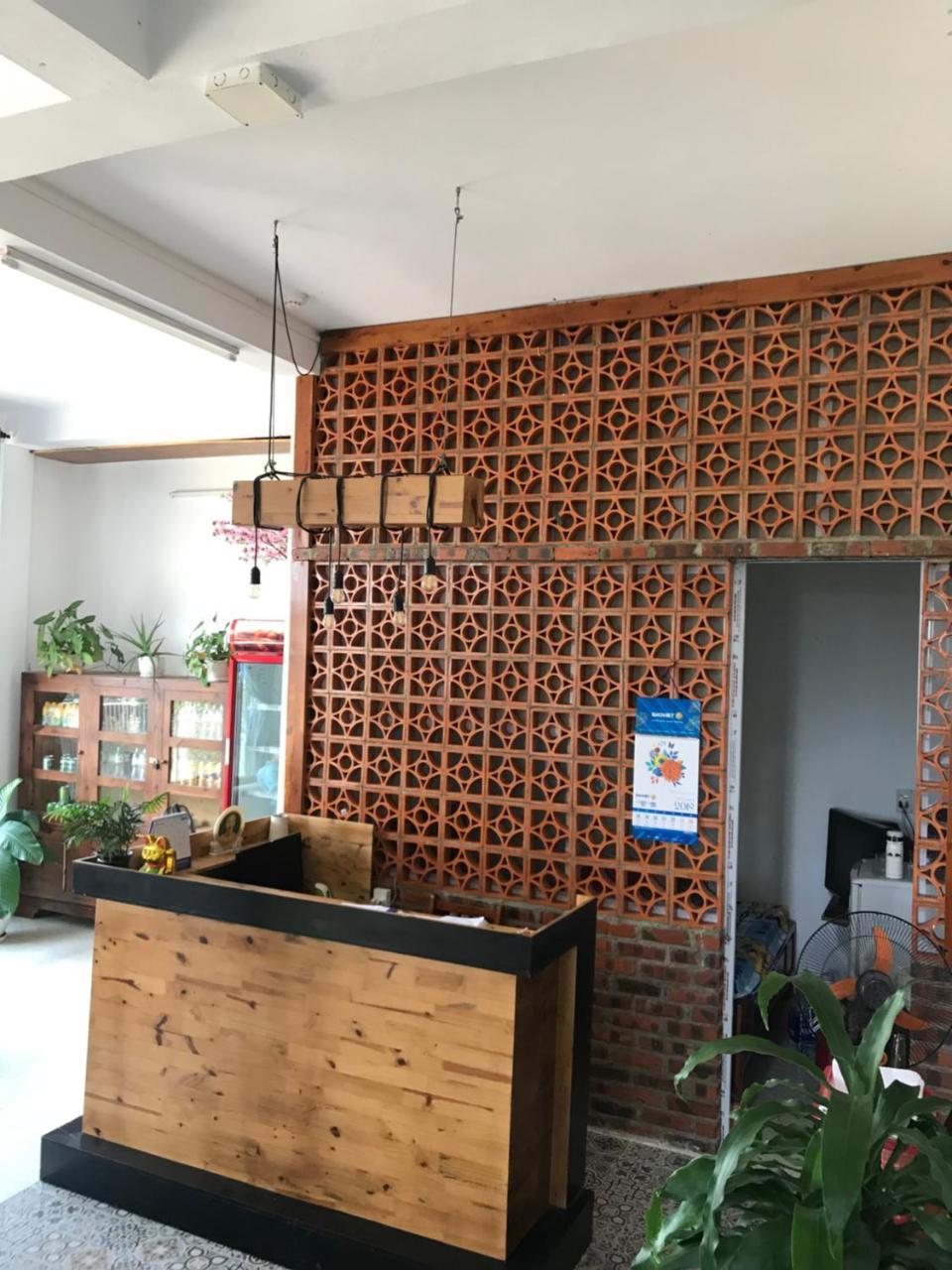 Thao Trang Hotel Донг Хой Екстериор снимка